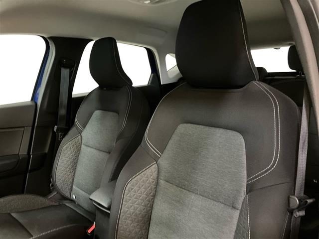 RENAULT Captur usata 22