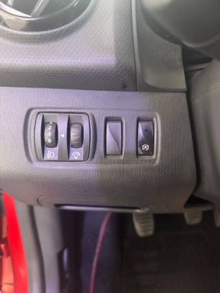 RENAULT Clio usata 17