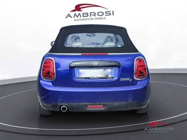 MINI Cabrio usata 7