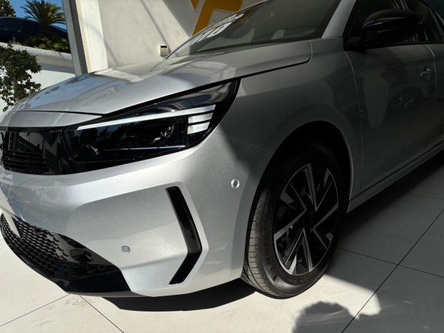 OPEL Corsa usata, con Autoradio