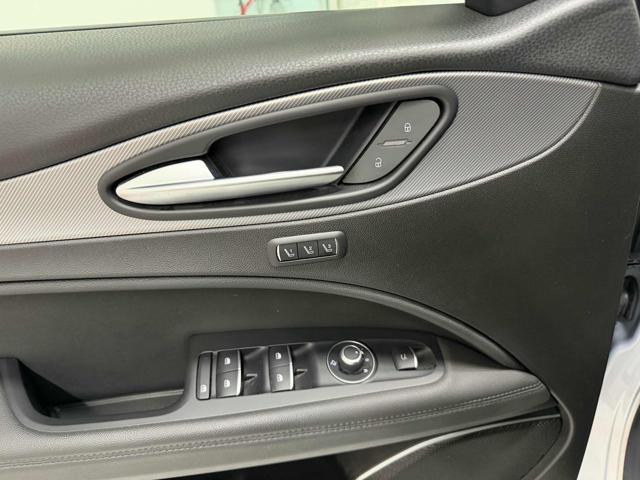 ALFA ROMEO Stelvio usata 27