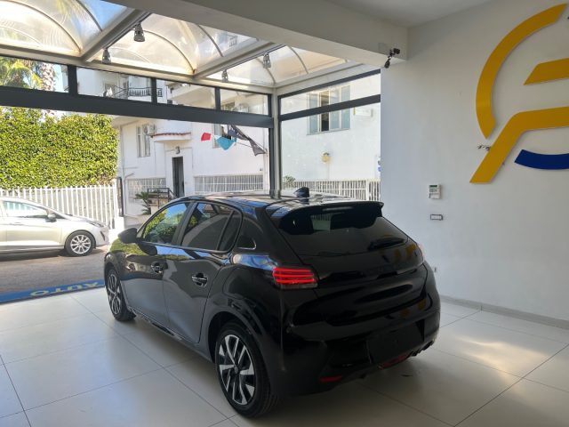 PEUGEOT 208 usata, con Telecamera per parcheggio assistito