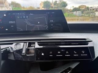 PEUGEOT 3008 usata, con Sensori di parcheggio posteriori