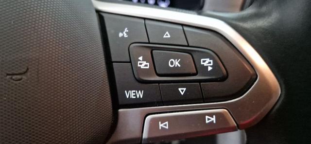 VOLKSWAGEN T-Roc usata, con ESP