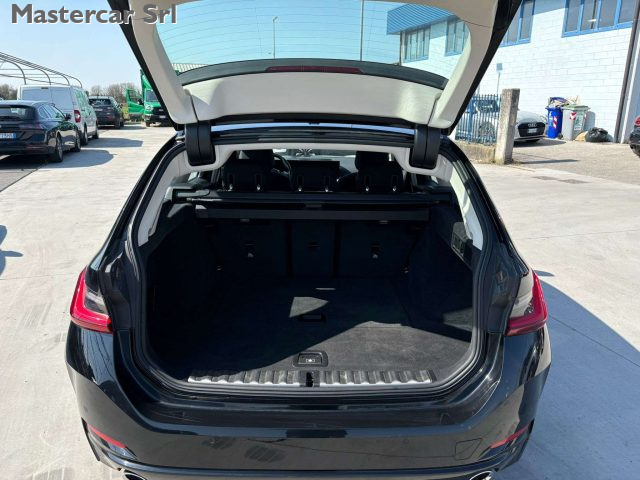 BMW 318 usata, con Sedile posteriore sdoppiato