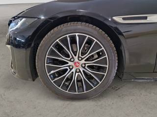 JAGUAR XE usata, con Chiusura centralizzata
