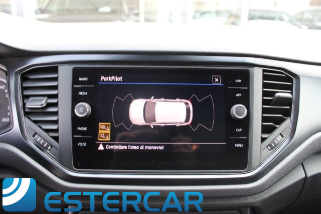 VOLKSWAGEN T-Roc usata, con Volante multifunzione