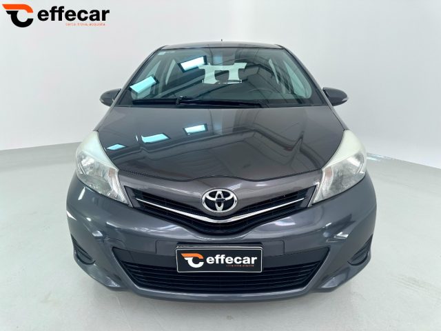 TOYOTA Yaris usata, con Airbag