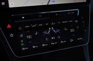 MASERATI Grecale usata, con Tettuccio apribile