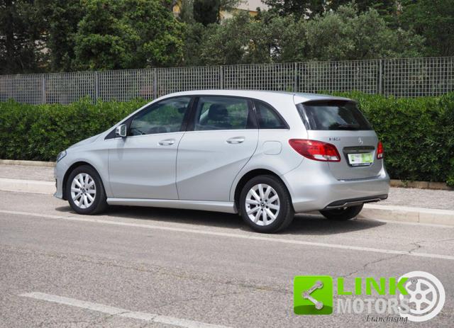 MERCEDES-BENZ B 180 usata, con Climatizzatore