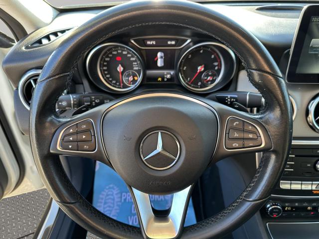 MERCEDES-BENZ GLA 200 usata, con Boardcomputer