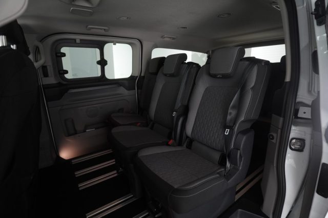 FORD Tourneo Custom usata 8