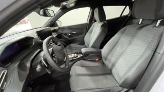 PEUGEOT 2008 usata, con Controllo automatico clima