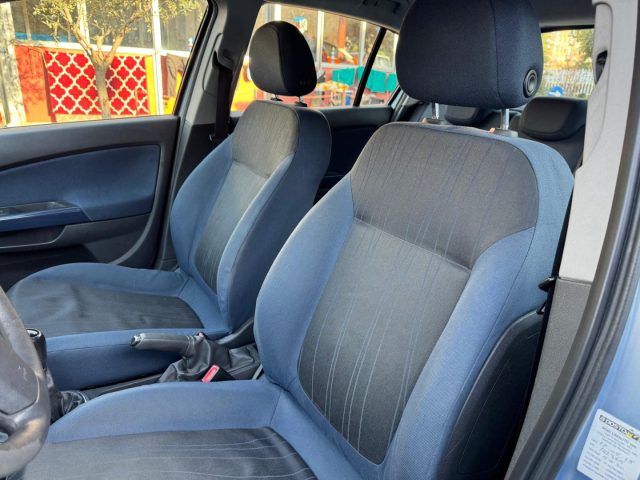 OPEL Corsa usata, con Controllo trazione
