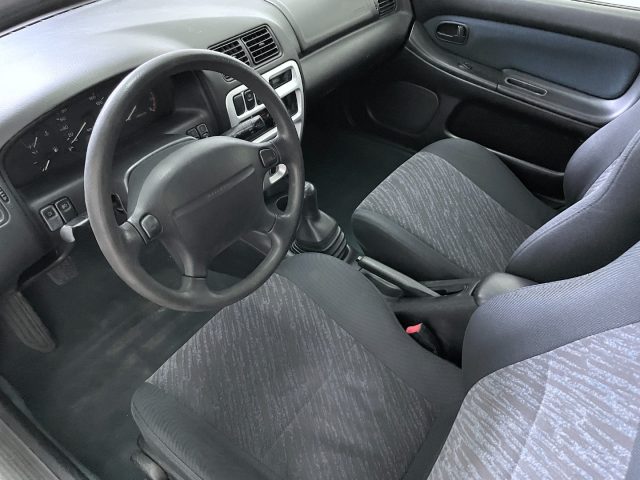 MAZDA 323 usata 13