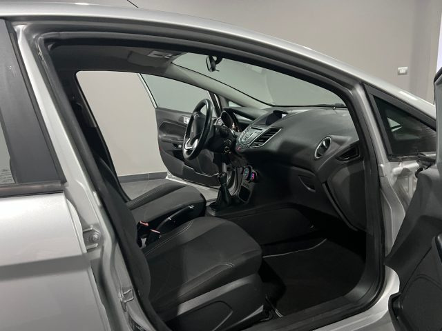 FORD Fiesta usata, con Boardcomputer