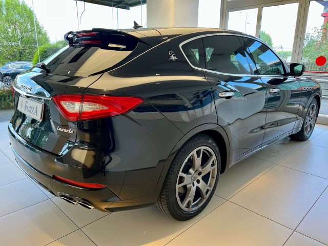 MASERATI Levante usata, con Controllo trazione