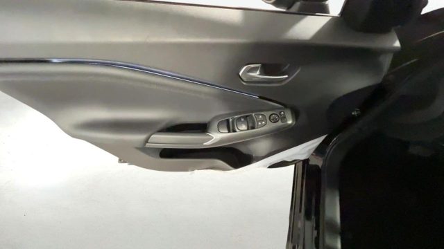 NISSAN Juke usata, con Fari LED