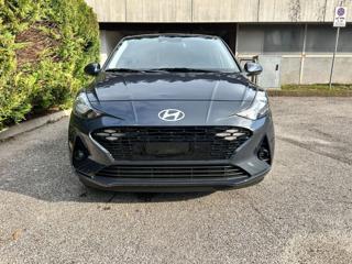 HYUNDAI i10 usata, con Airbag