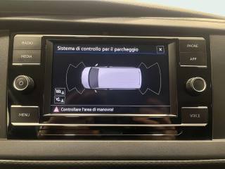VOLKSWAGEN Caravelle usata, con Cruise Control