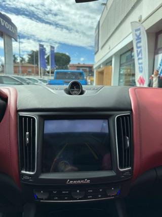 MASERATI Levante usata, con Park Distance Control