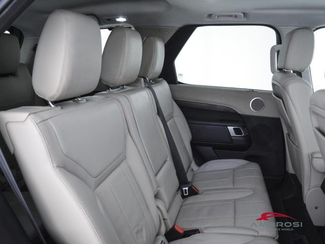 LAND ROVER Discovery usata 12