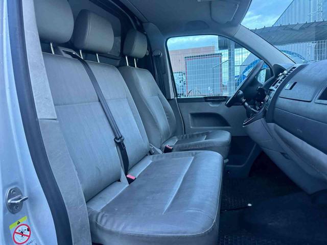 VOLKSWAGEN Transporter usata 16