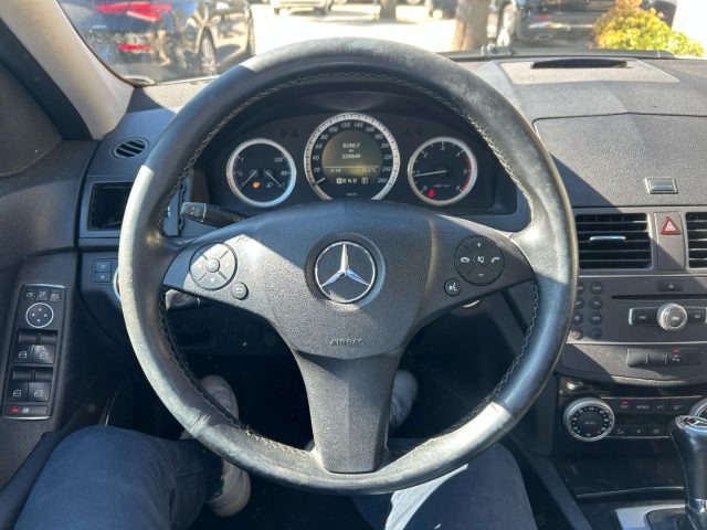MERCEDES-BENZ C 250 usata, con Chiusura centralizzata