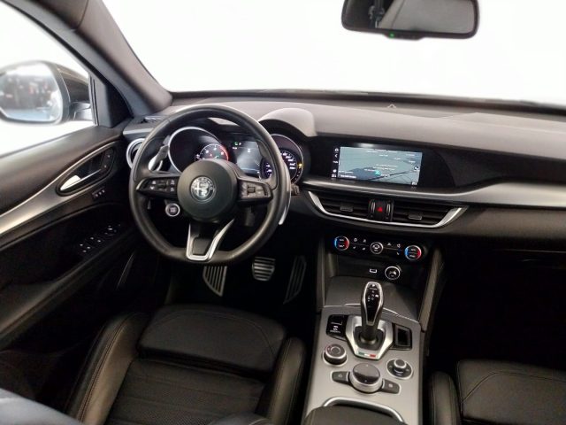 ALFA ROMEO Stelvio usata, con Regolazione elettrica sedili