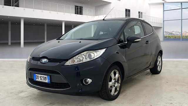 FORD Fiesta usata, con ABS