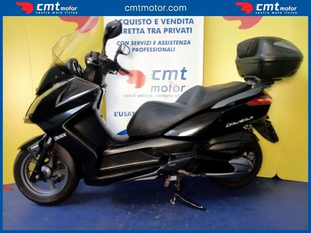 KYMCO Downtown 300i usata 2
