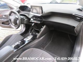 PEUGEOT 208 usata, con Volante multifunzione