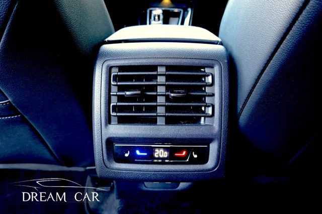 VOLKSWAGEN Golf usata, con ESP