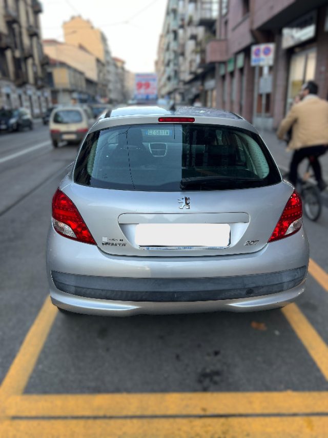 PEUGEOT 207 usata, con Chiusura centralizzata