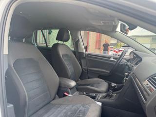 VOLKSWAGEN Golf usata, con ESP