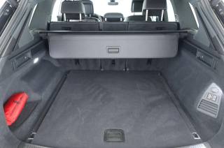 VOLKSWAGEN Touareg usata, con Climatizzatore