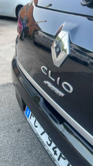 RENAULT Clio usata, con Sensori di parcheggio posteriori