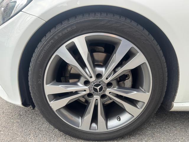 MERCEDES-BENZ C 220 usata, con Park Distance Control