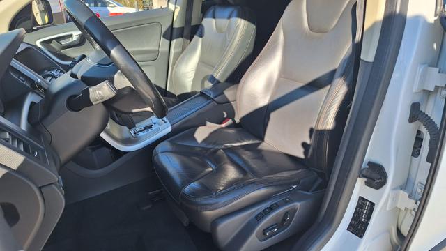 VOLVO XC60 usata, con Alzacristalli elettrici