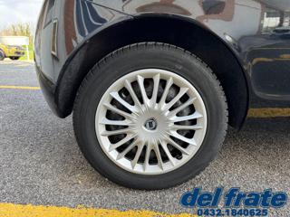 LANCIA Ypsilon usata, con Specchietti laterali elettrici