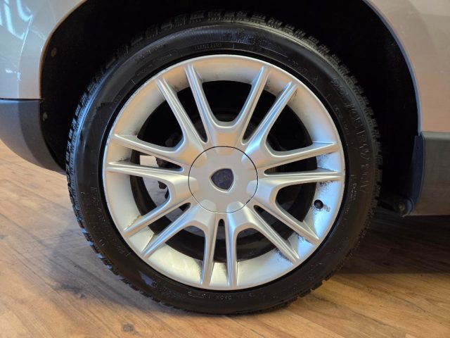 LANCIA Delta usata, con Servosterzo