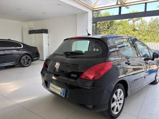PEUGEOT 308 usata, con Autoradio