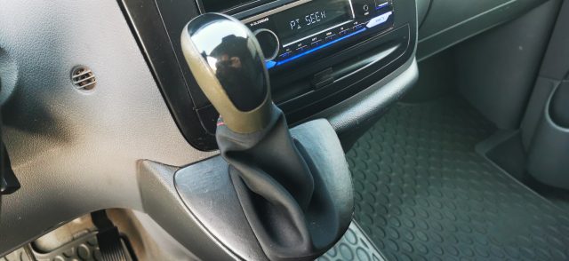 MERCEDES-BENZ Viano usata 11