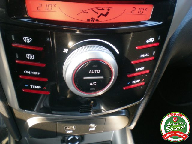 SSANGYONG Tivoli usata, con Sedile posteriore sdoppiato