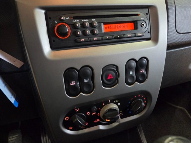 DACIA Sandero usata 13
