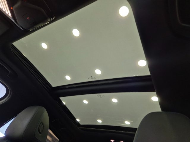 BMW 320 usata, con Touch screen
