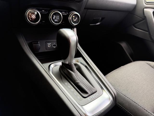 RENAULT Captur usata, con Volante in pelle