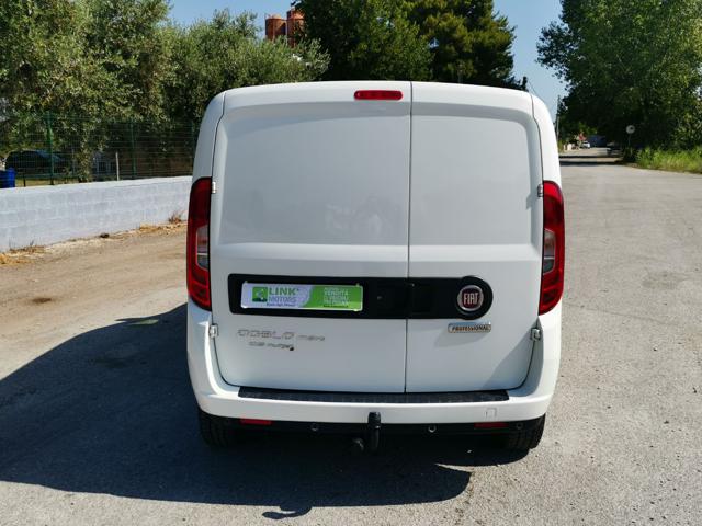 FIAT Doblo usata, con USB