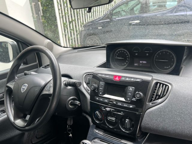 LANCIA Ypsilon usata, con Controllo trazione