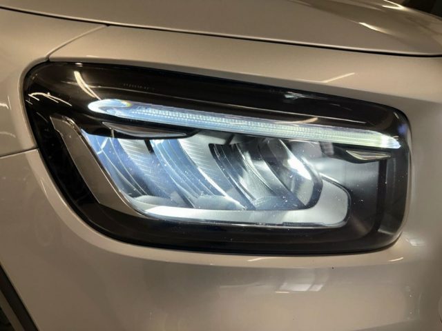 MERCEDES-BENZ GLB 200 usata, con Chiusura centralizzata